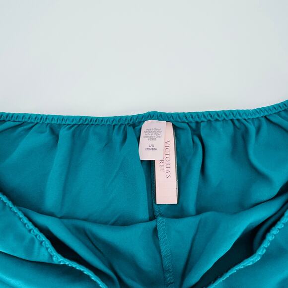Victoria's Secret Women's Green Satin Sleep Shorts/Boxers with Lace - Size L NWT - Picture 4 of 8